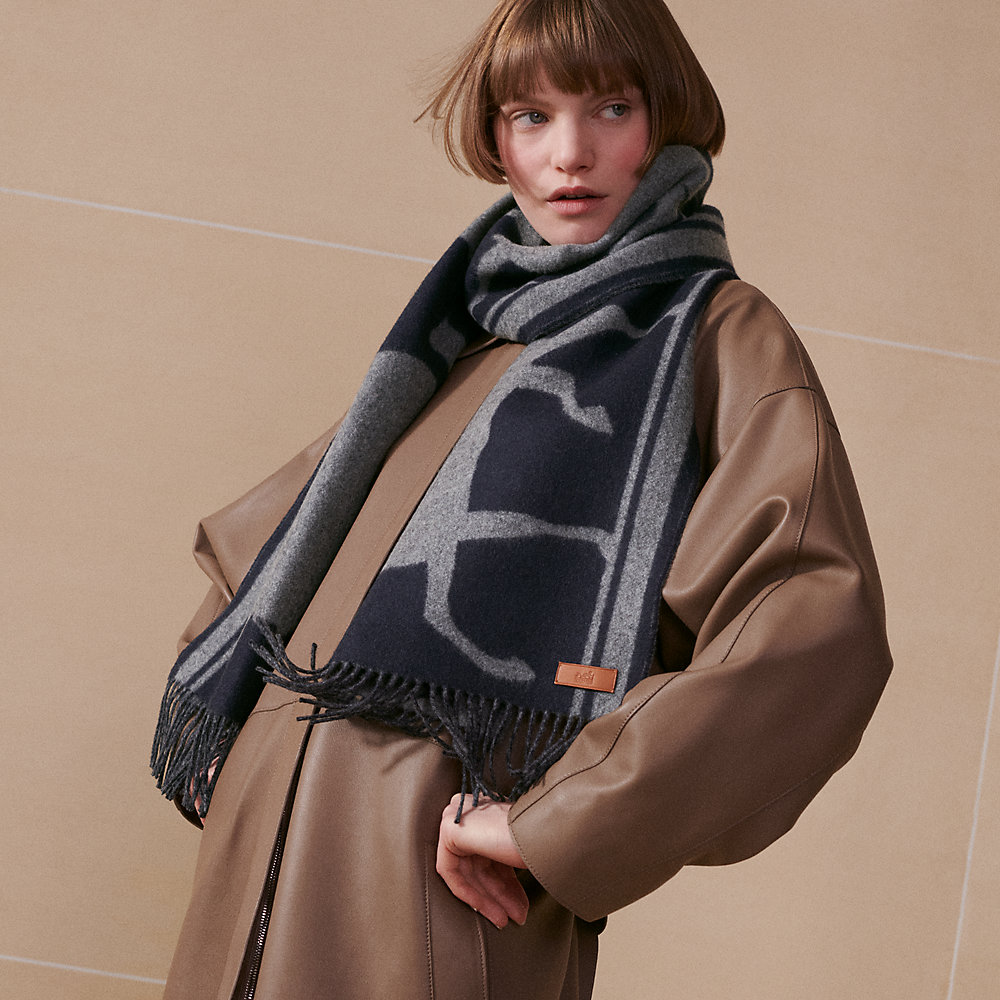 Casaque Tete a Queue scarf - Blue | Hermès Mainland China